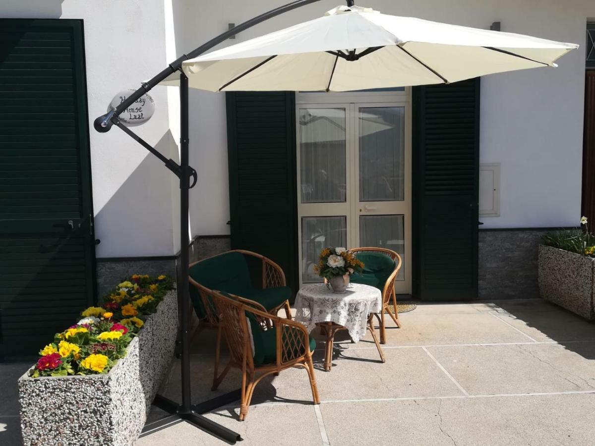 Holiday House Lual 阿杰罗拉 外观 照片