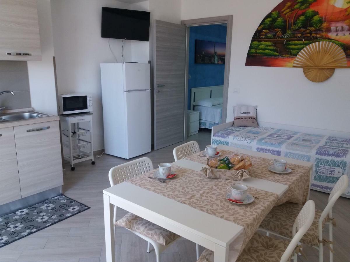 Holiday House Lual 阿杰罗拉 外观 照片